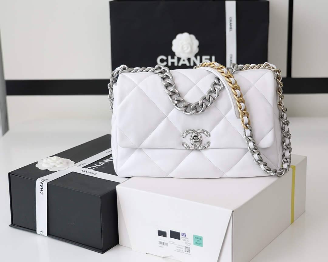 Ellebag’s Meticulous Recreation of the Chanel 19 Bag: A Comparative Study of AS1160 and AS1161 Models(2025 Feb Updated)-Best Quality Fake Louis Vuitton Bag Online Store, Replica designer bag ru