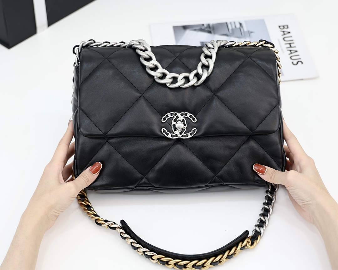 Ellebag’s Meticulous Recreation of the Chanel 19 Bag: A Comparative Study of AS1160 and AS1161 Models(2025 Feb Updated)-Best Quality Fake Louis Vuitton Bag Online Store, Replica designer bag ru