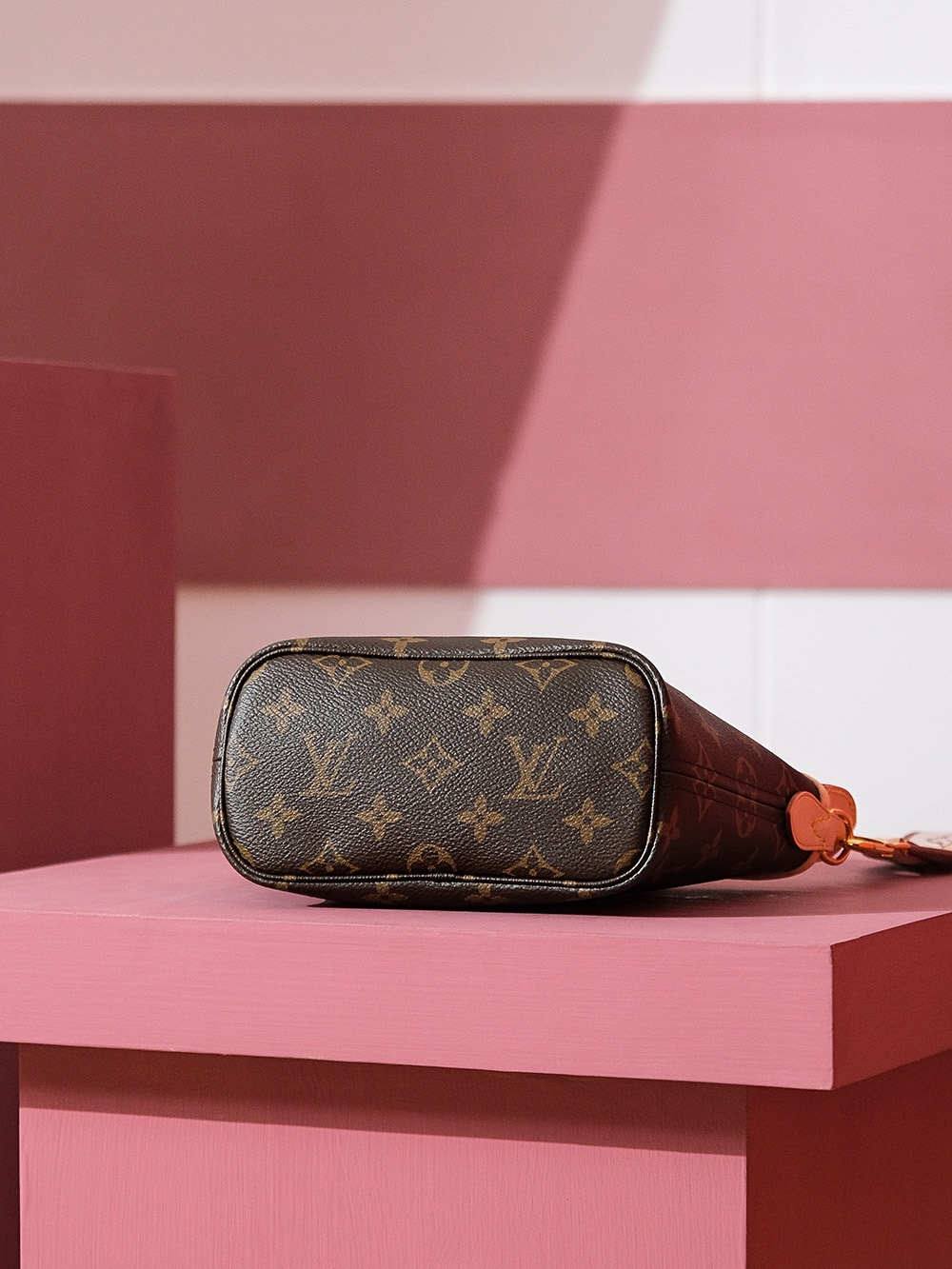 Ellebag’s 1:1 Replica of the Louis Vuitton Neverfull BB M46705: A Perfect Blend of Elegance and Functionality(2025 Feb Updated)-Best Quality Fake Louis Vuitton Bag Online Store, Replica designer bag ru