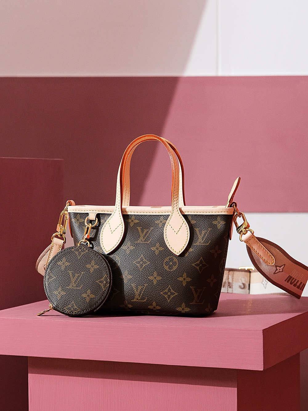 Ellebag’s 1:1 Replica of the Louis Vuitton Neverfull BB M46705: A Perfect Blend of Elegance and Functionality(2025 Feb Updated)-Best Quality Fake Louis Vuitton Bag Online Store, Replica designer bag ru