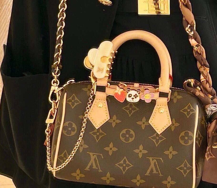 Ellebag’s 1:1 Replica of the Louis Vuitton SPEEDY BANDOULIÈRE 18 Handbag M46970: A Masterpiece of Craftsmanship(2025 Feb Updated)-Լավագույն որակի կեղծ Louis Vuitton պայուսակների առցանց խանութ, Replica դիզայներական պայուսակ ru