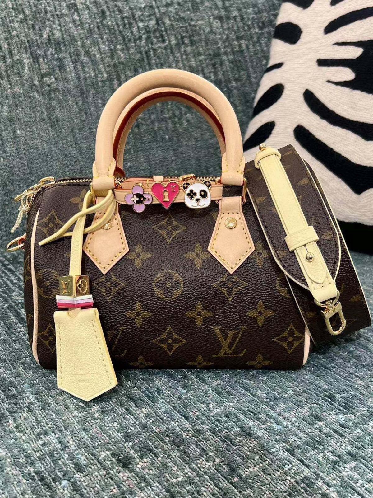 Ellebag’s 1:1 Replica of the Louis Vuitton SPEEDY BANDOULIÈRE 18 Handbag M46970: A Masterpiece of Craftsmanship(2025 Feb Updated)-Լավագույն որակի կեղծ Louis Vuitton պայուսակների առցանց խանութ, Replica դիզայներական պայուսակ ru