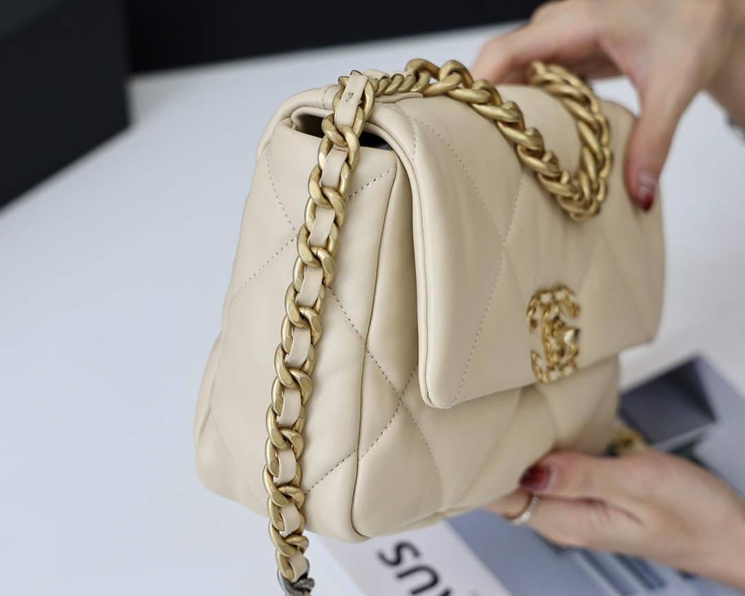 Ellebag’s Meticulous Recreation of the Chanel 19 Bag AS1160: A Spectrum of Elegance in Six Distinct Hues(2025 Feb Updated)-Best Quality Fake Louis Vuitton Bag Online Store, Replica designer bag ru