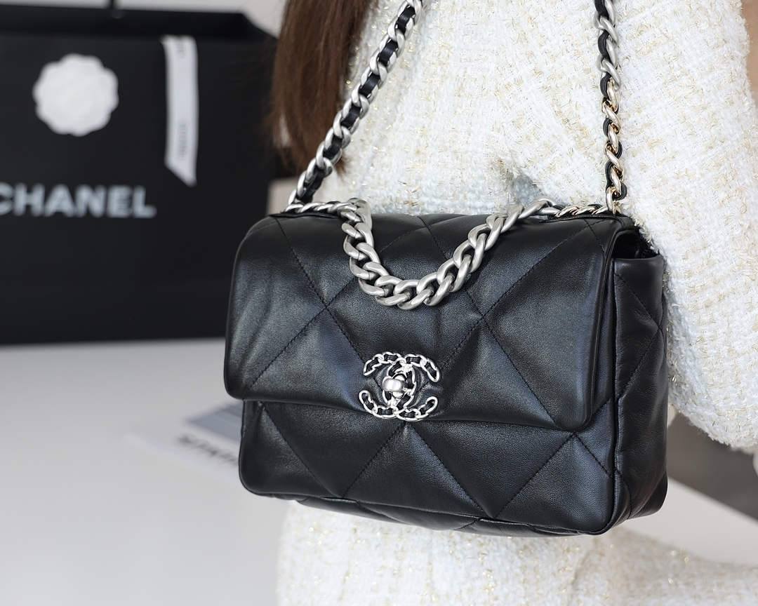 Ellebag’s Meticulous Recreation of the Chanel 19 Bag AS1160: A Testament to Craftsmanship and Precision(2025 Feb Updated)-Best Quality Fake Louis Vuitton Bag Online Store, Replica designer bag ru