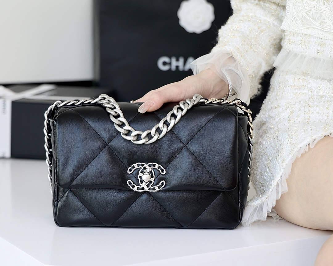 Ellebag’s Meticulous Recreation of the Chanel 19 Bag AS1160: A Testament to Craftsmanship and Precision(2025 Feb Updated)-Best Quality Fake Louis Vuitton Bag Online Store, Replica designer bag ru