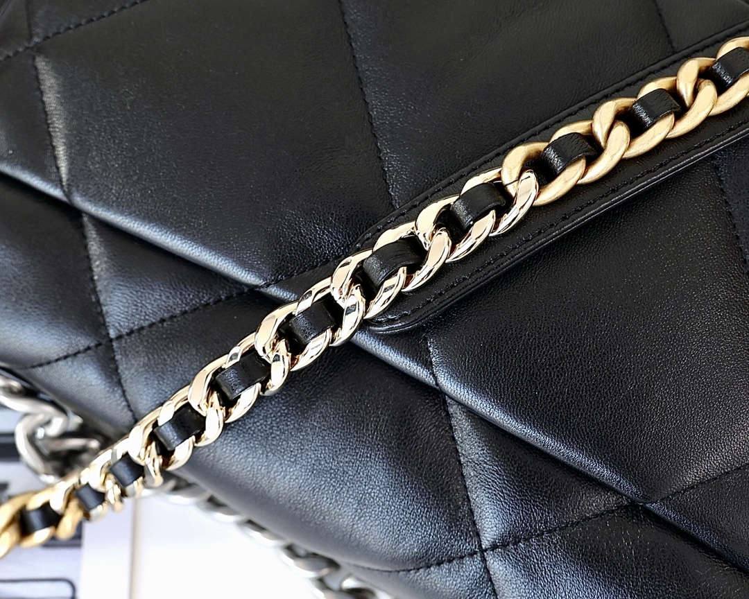 Ellebag’s Meticulous Recreation of the Chanel 19 Bag AS1160: A Testament to Craftsmanship and Precision(2025 Feb Updated)-Best Quality Fake Louis Vuitton Bag Online Store, Replica designer bag ru