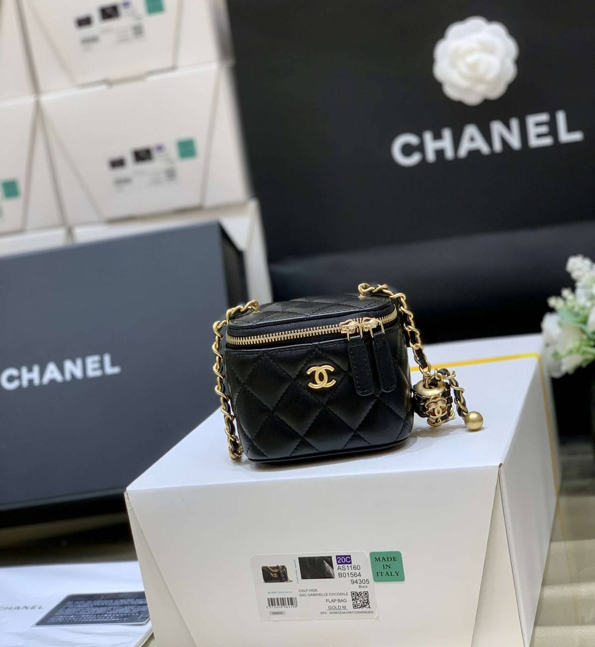 Ellebag’s Meticulous Recreation of the Chanel 22P AP1447: A Tale of Craftsmanship and Precision black and blue(2025 Feb Updated)-Best Quality Fake Louis Vuitton Bag Online Store, Replica designer bag ru