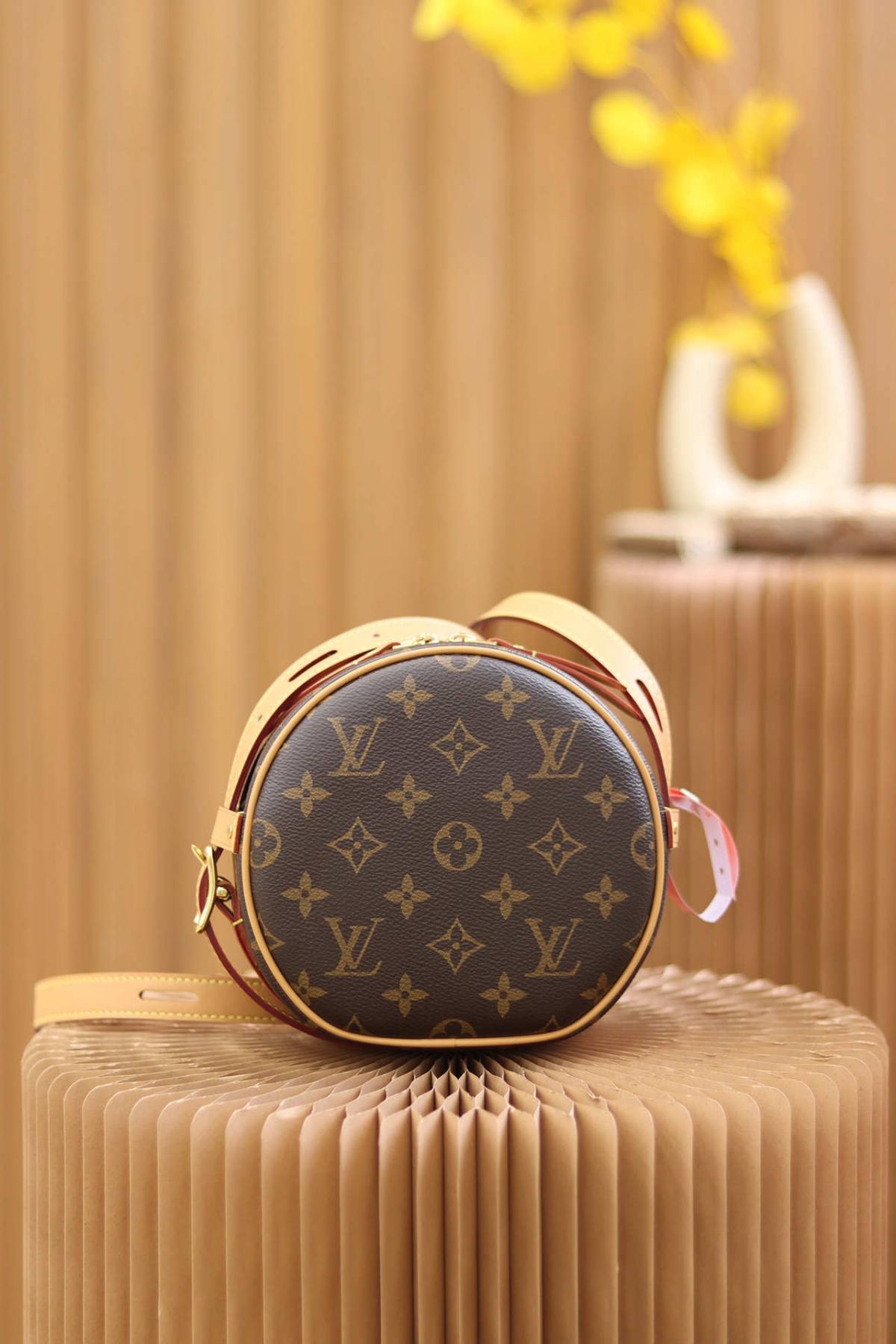 Ellebag’s 1:1 Replica of Louis Vuitton M45149 M52294 Boite Chapeau Souple: The Art of Timeless Craftsmanship(2025 Feb Updated)-ఉత్తమ నాణ్యత నకిలీ లూయిస్ విట్టన్ బ్యాగ్ ఆన్‌లైన్ స్టోర్, రెప్లికా డిజైనర్ బ్యాగ్ రు