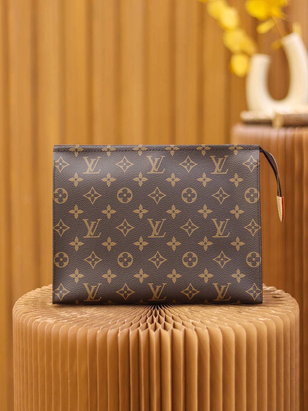 Ellebag’s 1:1 Replica of Louis Vuitton M47542 Washbag: A Perfect Blend of Timeless Craftsmanship(2025 Feb Updated)-Интернет-магазин поддельной сумки Louis Vuitton лучшего качества, копия дизайнерской сумки ru