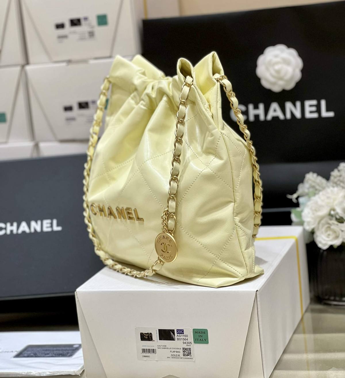 Exploring Ellebag super fake Chanel 22 Handbag (AS3260): A Craftsmanship Perspective(2025 Feb Updated)-Интернет-магазин поддельной сумки Louis Vuitton лучшего качества, копия дизайнерской сумки ru