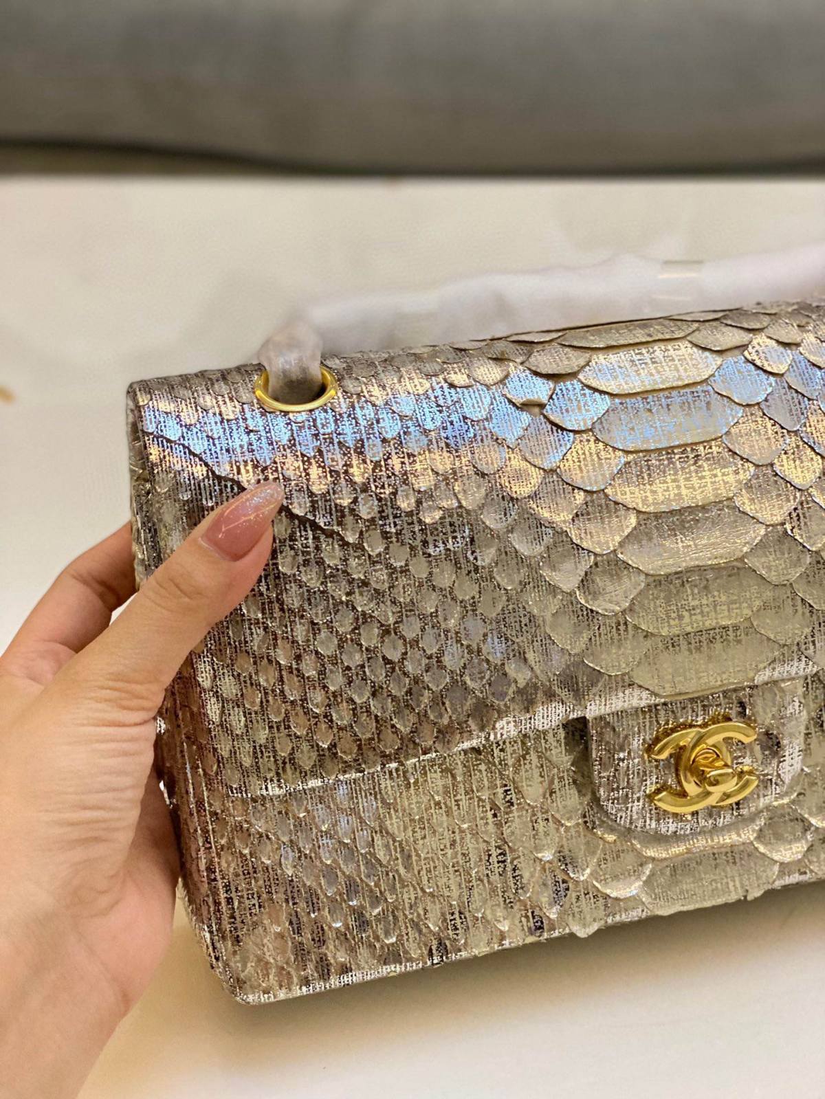 Exploring Ellebag super fake Chanel Classic Flap Bag: The Allure of the 25.5cm Pink Python Leather Edition(2025 Feb Updated)-Best Quality Fake Louis Vuitton Bag Online Store, Replica designer bag ru