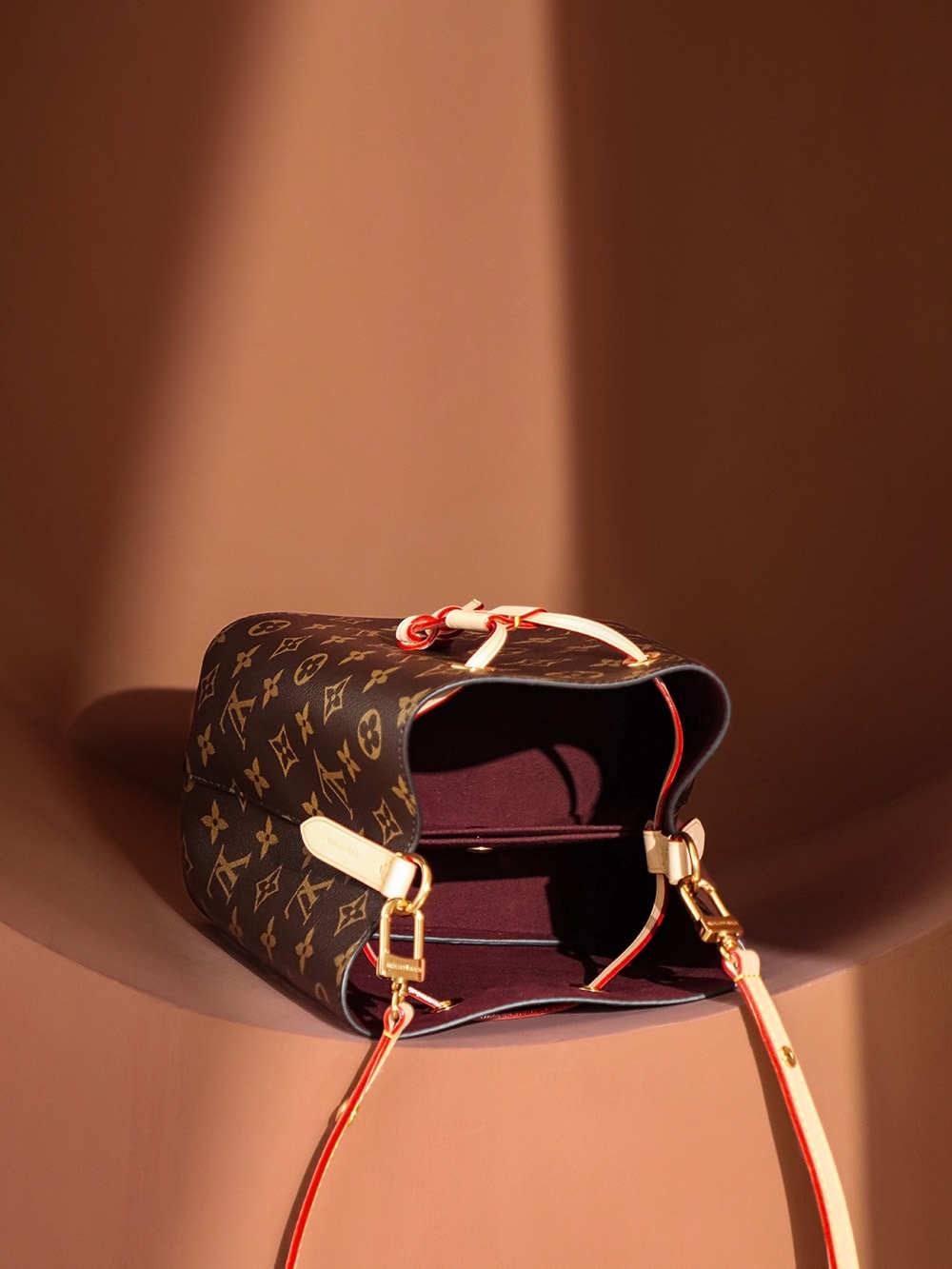 “Ellebag’s 1:1 Replica of Louis Vuitton NÉONOÉ BB M46581: A Perfect Fusion of Vintage Charm and Modern Elegance”(2025 Mar Updated)-Best Quality Fake Louis Vuitton Bag Online Store, Replica designer bag ru