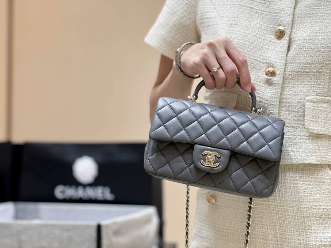 Exploring Ellebag’s Top-Grade Replica of the Chanel Classic Flap Mini Top Handle Bag: A 20cm Smoky Gray Lambskin Masterpiece(2025 Mar Updated)-Best Quality Fake Louis Vuitton Bag Online Store, Replica designer bag ru