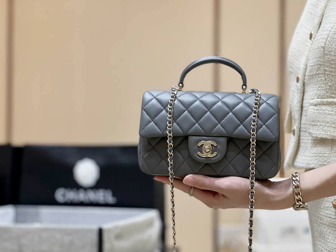 Exploring Ellebag’s Top-Grade Replica of the Chanel Classic Flap Mini Top Handle Bag: A 20cm Smoky Gray Lambskin Masterpiece(2025 Mar Updated)-Best Quality Fake Louis Vuitton Bag Online Store, Replica designer bag ru