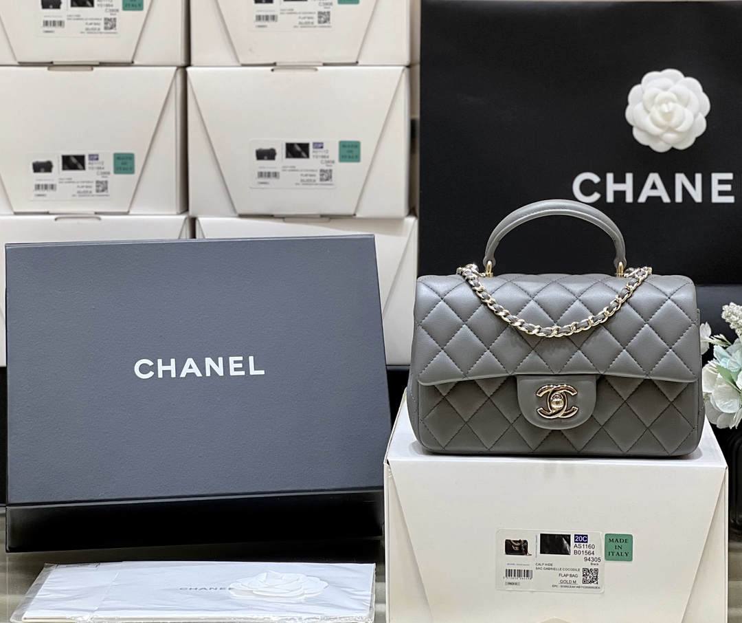 Exploring Ellebag’s Top-Grade Replica of the Chanel Classic Flap Mini Top Handle Bag: A 20cm Smoky Gray Lambskin Masterpiece(2025 Mar Updated)-Best Quality Fake Louis Vuitton Bag Online Store, Replica designer bag ru