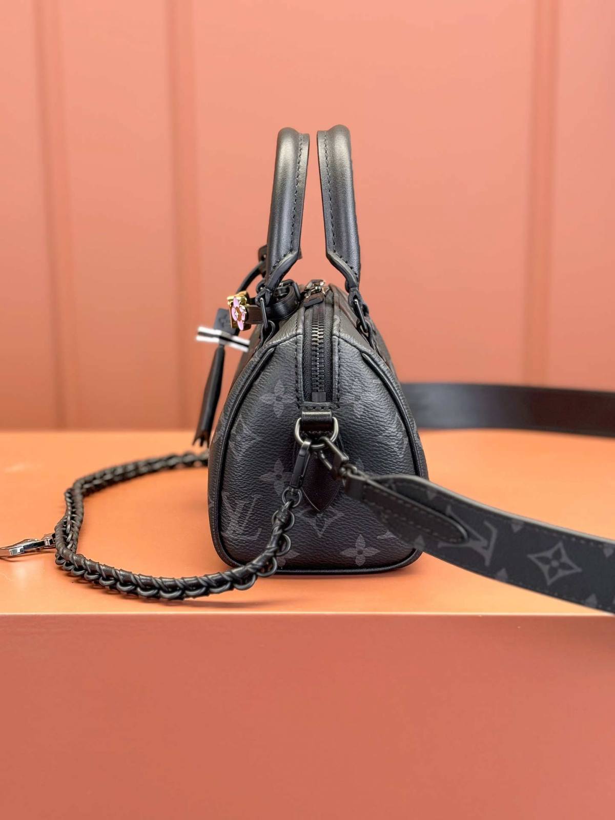 “Ellebag’s 1:1 Replica of Louis Vuitton Speedy Bandoulière 18 M24606: A Masterclass in Craftsmanship”(2025 Mar Updated)-Loja online de bolsa Louis Vuitton falsa de melhor qualidade, bolsa de designer de réplica ru