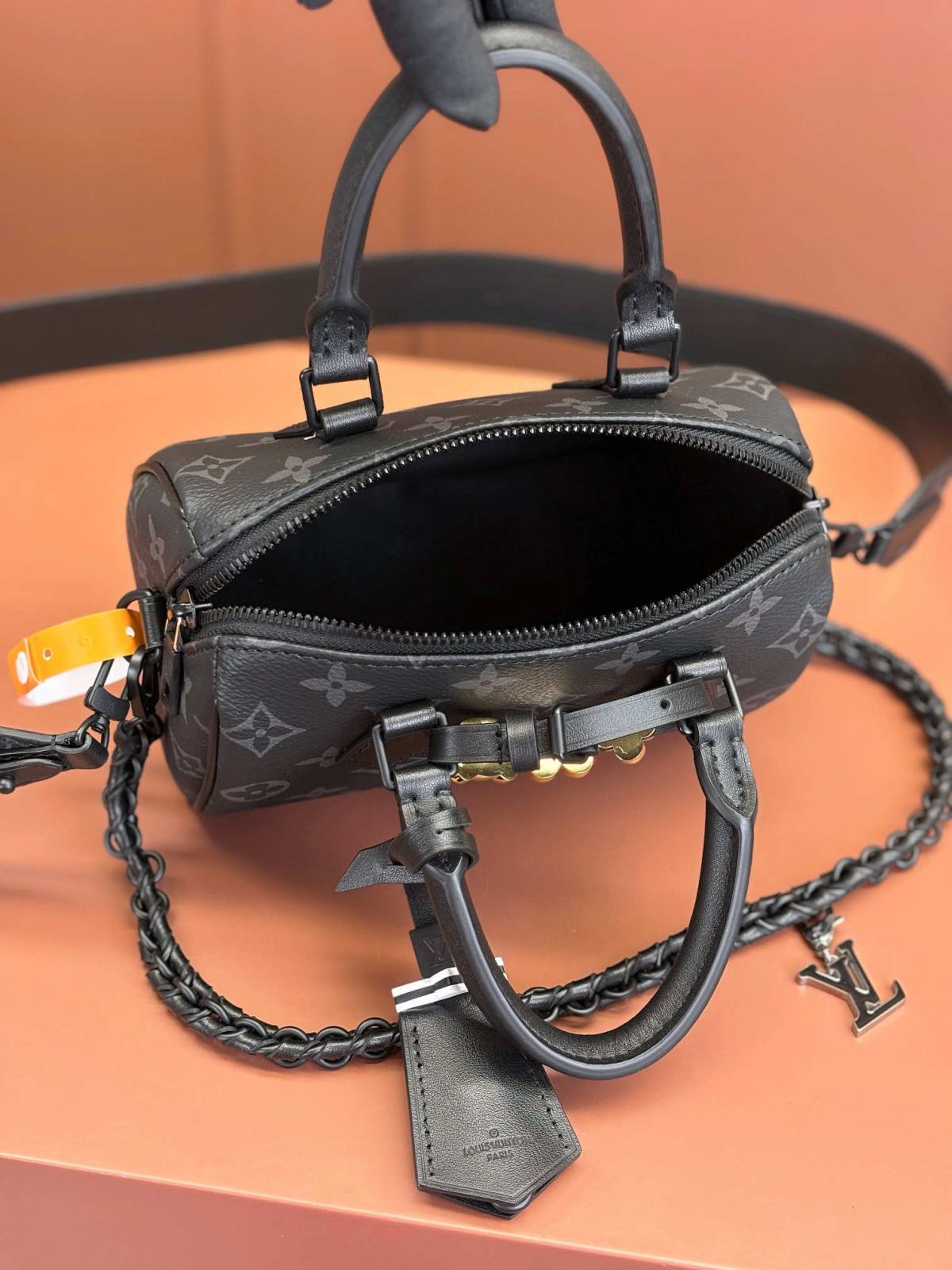 “Ellebag’s 1:1 Replica of Louis Vuitton Speedy Bandoulière 18 M24606: A Masterclass in Craftsmanship”(2025 Mar Updated)-Loja online de bolsa Louis Vuitton falsa de melhor qualidade, bolsa de designer de réplica ru