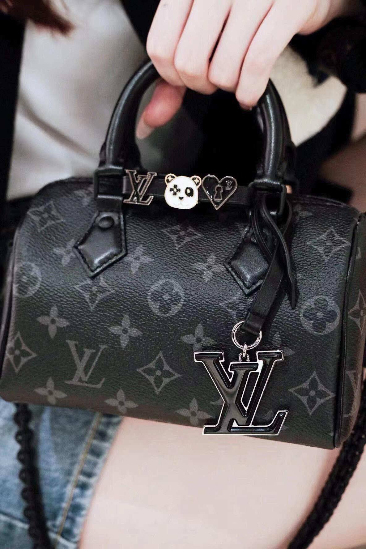 “Ellebag’s 1:1 Replica of Louis Vuitton Speedy Bandoulière 18 M24606: A Masterclass in Craftsmanship”(2025 Mar Updated)-Loja online de bolsa Louis Vuitton falsa de melhor qualidade, bolsa de designer de réplica ru