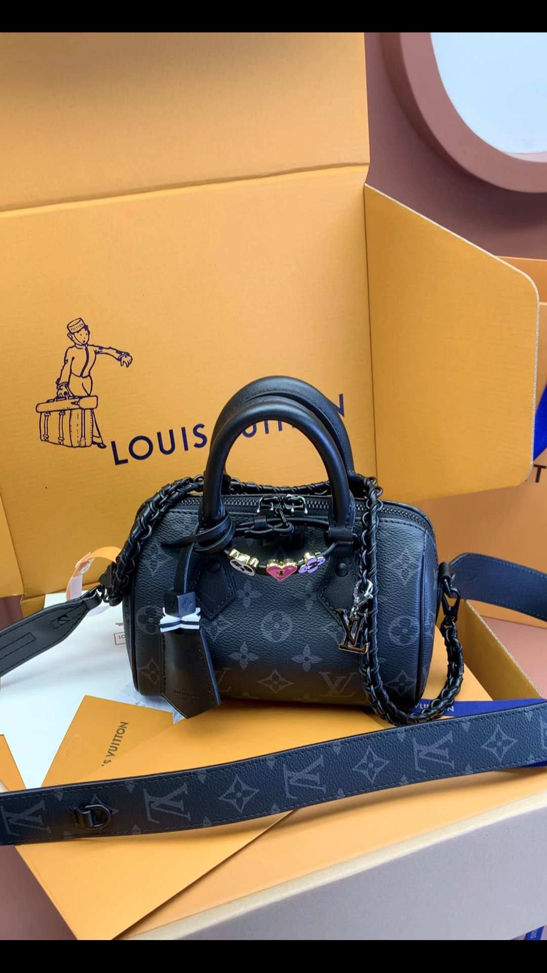 “Ellebag’s 1:1 Replica of Louis Vuitton Speedy Bandoulière 18 M24606: A Masterclass in Craftsmanship”(2025 Mar Updated)-Loja online de bolsa Louis Vuitton falsa de melhor qualidade, bolsa de designer de réplica ru