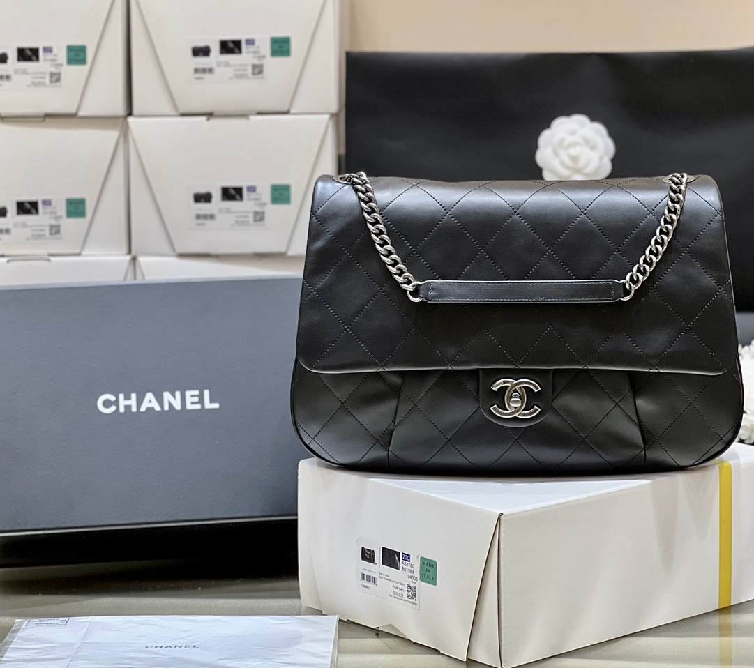 Exploring Ellebag’s Top-Grade Replica of the Chanel Vintage Shoulder Bag: A 34cm Black Classic with Gunmetal Hardware(2025 Mar Updated)-Best Quality Fake Louis Vuitton Bag Online Store, Replica designer bag ru