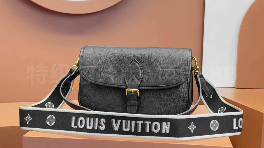 Ellebag’s 1:1 Replica of the Louis Vuitton DIANE Handbag M46386: A Craftsmanship Masterpiece(2025 Mar Updated)-Best Quality Fake Louis Vuitton Bag Online Store, Replica designer bag ru