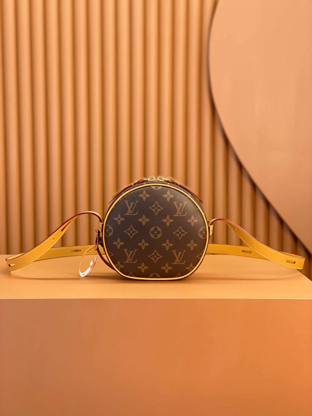 Ellebag’s 1:1 Replica of the Louis Vuitton M45149 Boite Chapeau Souple: A Journey of Craftsmanship and Precision(2025 Mar Updated)-En İyi Kalite Sahte Louis Vuitton Çanta Online Mağazası, Çoğaltma tasarımcı çanta ru