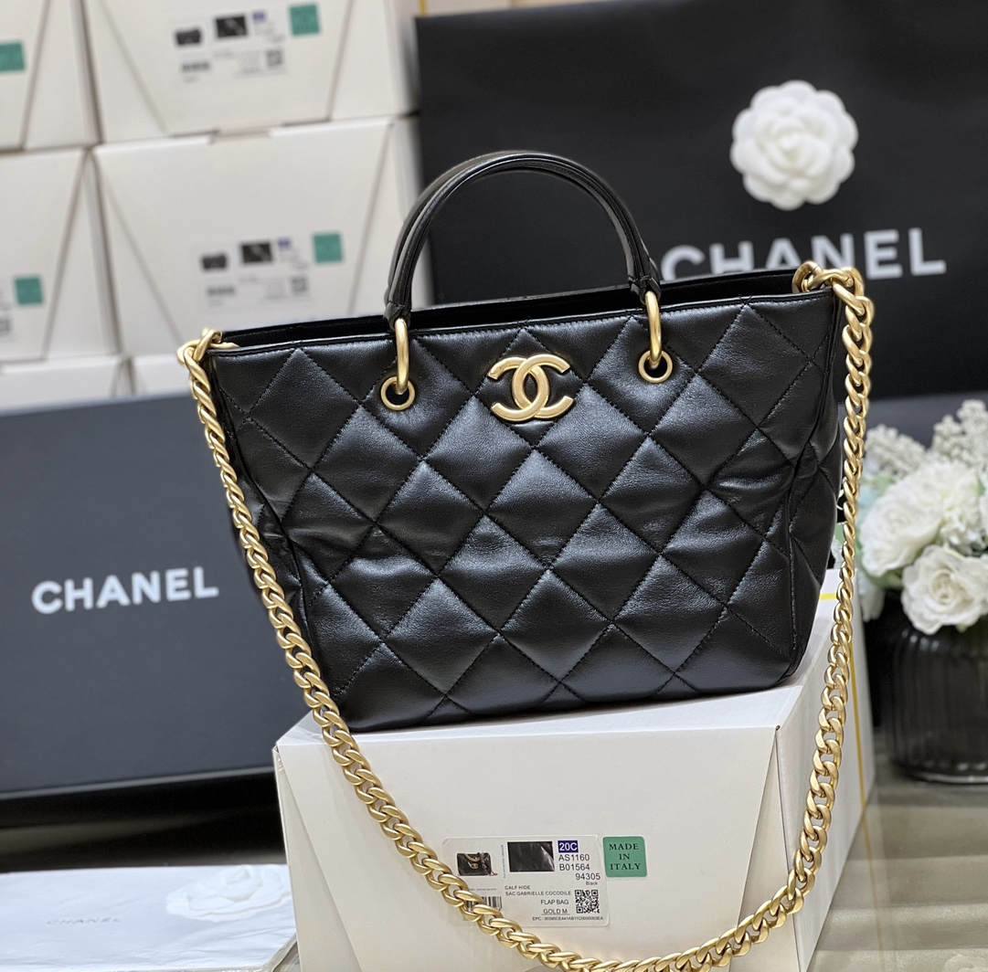 Exploring the Craftsmanship of Ellebag’s Top-Grade Replica: AS4188 Handbag in Black Lambskin with Gold Hardware(2025 Mar Updated)-Bescht Qualitéit Fake Louis Vuitton Bag Online Store, Replica Designer Bag ru