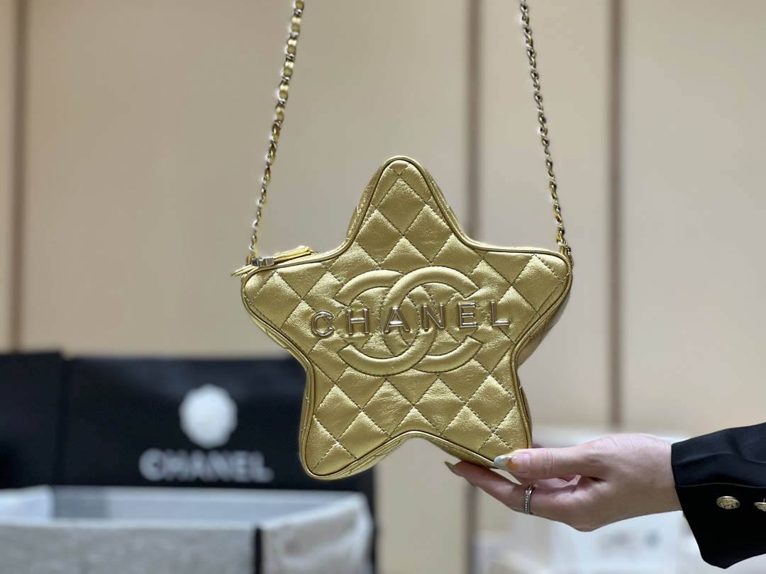 Exploring the Craftsmanship of Ellebag’s Top-Grade Replica: AS4579 Handbag in Shiny Finish with Champagne Gold Hardware(2025 Mar Updated)-Kedai Dalam Talian Beg Louis Vuitton Palsu Kualiti Terbaik, Beg reka bentuk replika ru