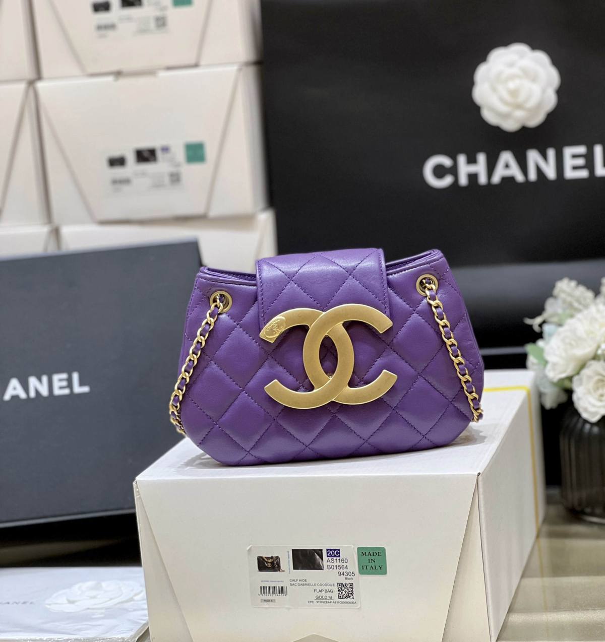 Exploring the Craftsmanship of Ellebag’s Top-Grade Replica: AS4609 Handbag in Purple Lambskin with Gold Hardware(2025 Mar Updated)-Dyqani në internet i çantave të rreme Louis Vuitton me cilësi më të mirë, çanta modeli kopje ru