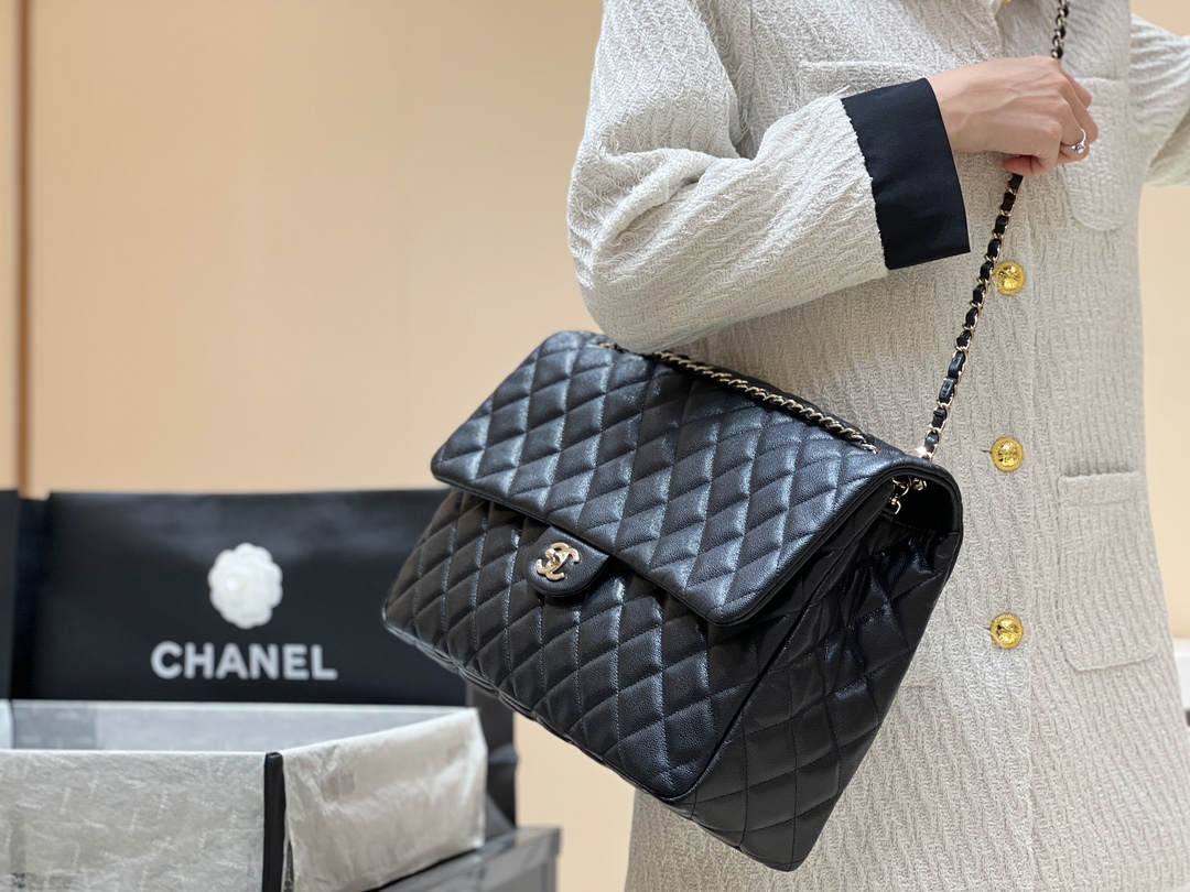 Exploring the Craftsmanship of Ellebag’s Top-Grade Replica: AS4661 Handbag in Black Caviar Leather with Champagne Gold Hardware(2025 Mar Updated)-Negozio in linea della borsa falsa di Louis Vuitton di migliore qualità, borsa del progettista della replica ru