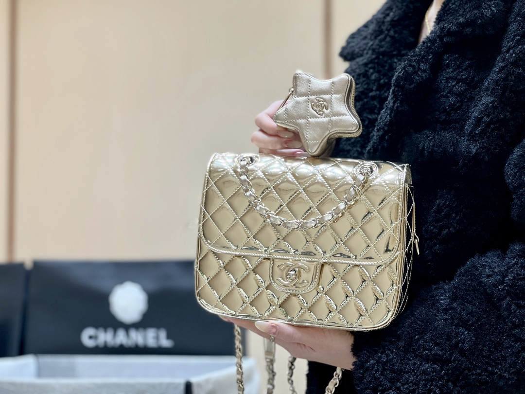 Exploring the Craftsmanship of Ellebag’s Top-Grade Replica: Backpack & Star Coin Purse in Champagne Lambskin with Gold Hardware(2025 Mar Updated)-Best Quality Replica designer Bag factory in China