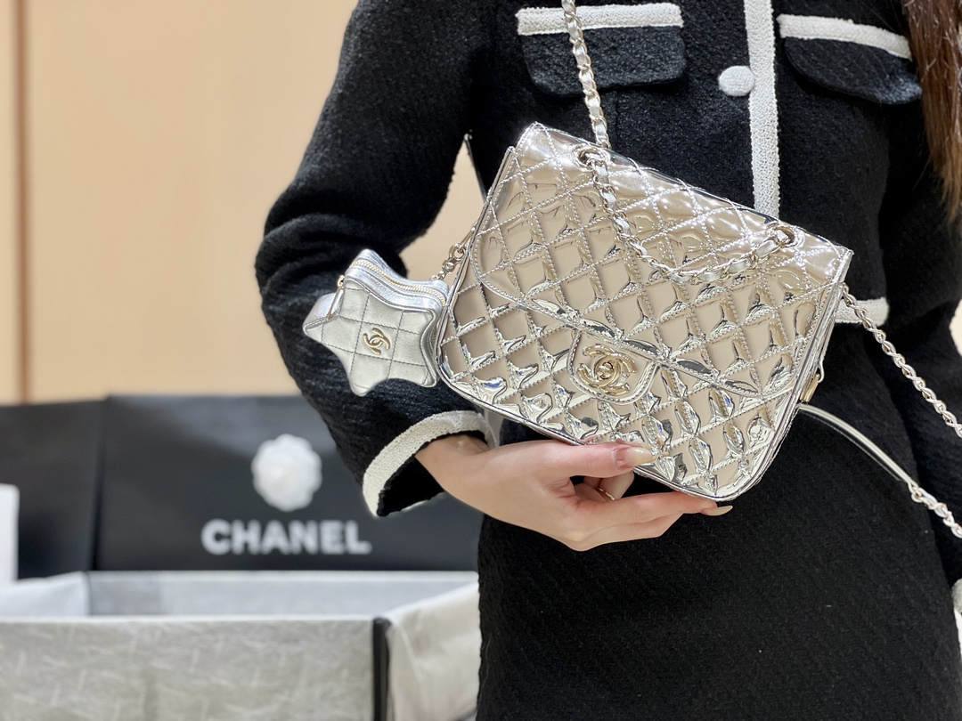 Exploring the Craftsmanship of Ellebag’s Top-Grade Replica: Backpack & Star Coin Purse in Silver Lambskin with Champagne Gold Hardware(2025 Mar Updated)-ఉత్తమ నాణ్యత నకిలీ లూయిస్ విట్టన్ బ్యాగ్ ఆన్‌లైన్ స్టోర్, రెప్లికా డిజైనర్ బ్యాగ్ రు