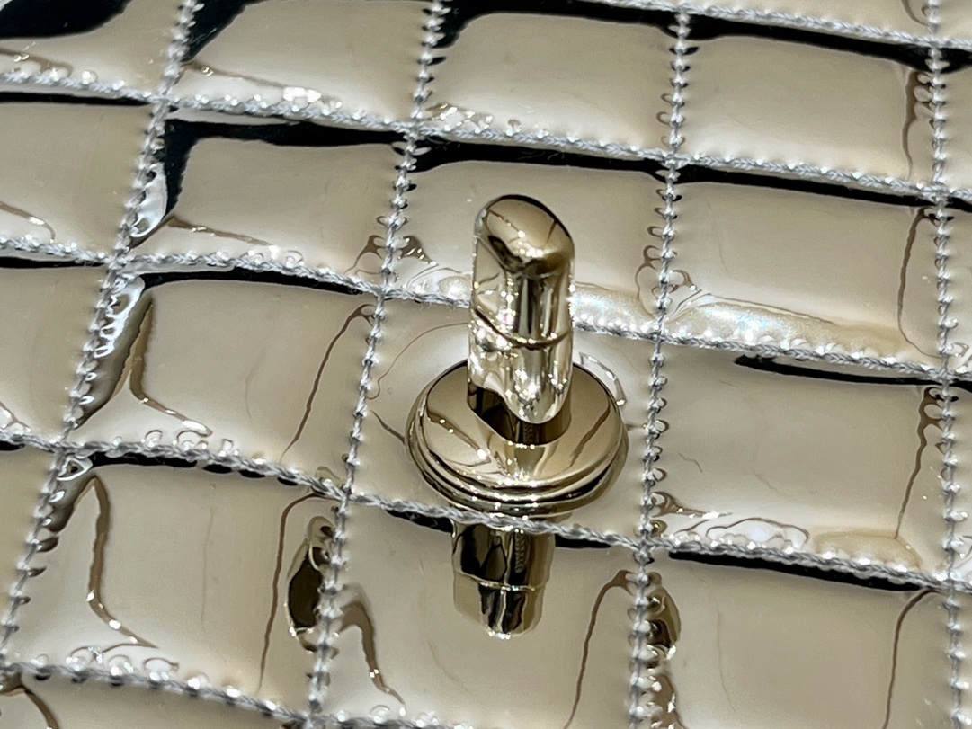 Exploring the Craftsmanship of Ellebag’s Top-Grade Replica: Backpack & Star Coin Purse in Silver Lambskin with Champagne Gold Hardware(2025 Mar Updated)-Լավագույն որակի կեղծ Louis Vuitton պայուսակների առցանց խանութ, Replica դիզայներական պայուսակ ru