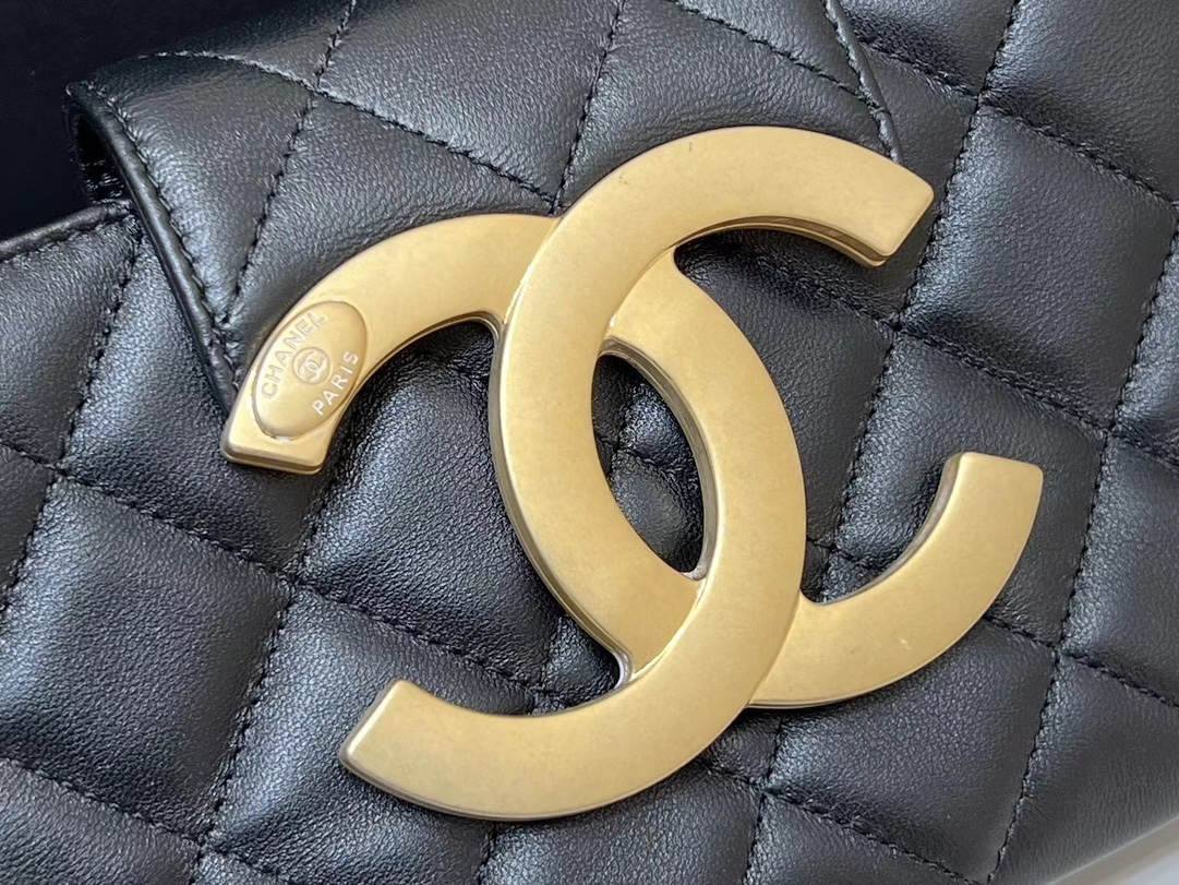 Exploring the Craftsmanship of Ellebag’s Top-Grade Replica: Baguette Bag in Black Lambskin with Gold Hardware(2025 Mar Updated)-Meilleure qualité de faux sac Louis Vuitton en ligne, réplique de sac de créateur ru