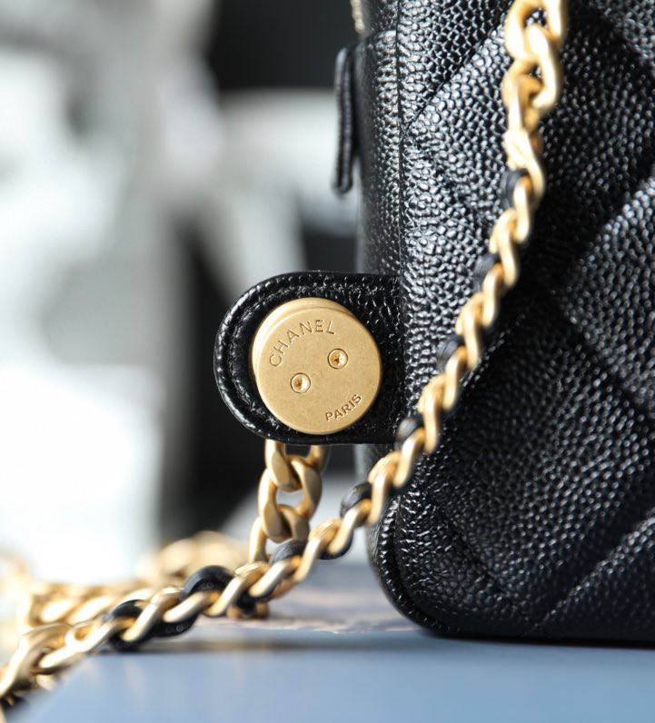 Ellebag’s 1:1 Replica of the Chanel 22P Spring/Summer Vintage Backpack: Mastering Retro Elegance with Craftsmanship(2025 May Updated)-Bästa kvalitet Fake Louis Vuitton Bag Online Store, Replica designer bag ru