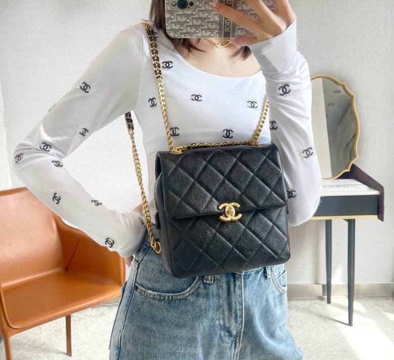 Ellebag’s 1:1 Replica of the Chanel 22P Spring/Summer Vintage Backpack: Mastering Retro Elegance with Craftsmanship(2025 May Updated)-Bästa kvalitet Fake Louis Vuitton Bag Online Store, Replica designer bag ru