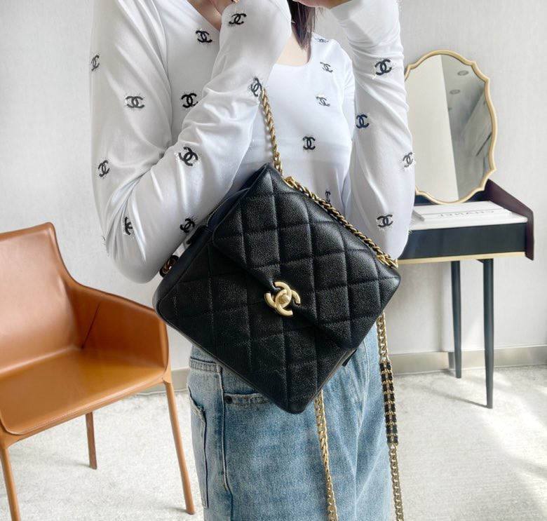 Ellebag’s 1:1 Replica of the Chanel 22P Spring/Summer Vintage Backpack: Mastering Retro Elegance with Craftsmanship(2025 May Updated)-Bästa kvalitet Fake Louis Vuitton Bag Online Store, Replica designer bag ru