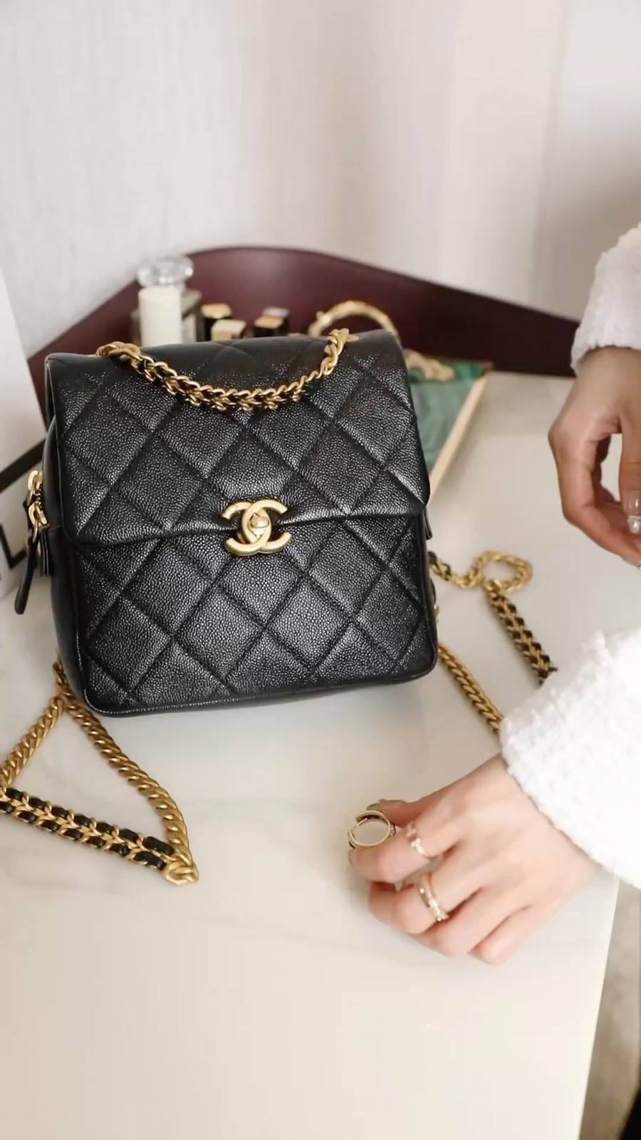 Ellebag’s 1:1 Replica of the Chanel 22P Spring/Summer Vintage Backpack: Mastering Retro Elegance with Craftsmanship(2025 May Updated)-Bästa kvalitet Fake Louis Vuitton Bag Online Store, Replica designer bag ru