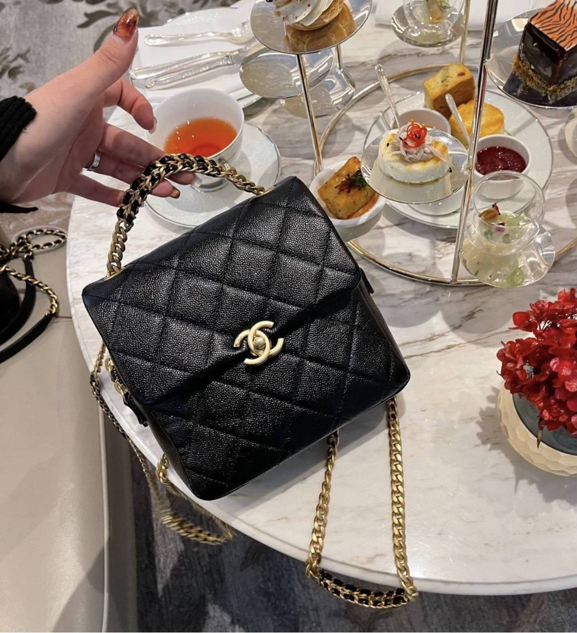 Ellebag’s 1:1 Replica of the Chanel 22P Spring/Summer Vintage Backpack: Mastering Retro Elegance with Craftsmanship(2025 May Updated)-Bästa kvalitet Fake Louis Vuitton Bag Online Store, Replica designer bag ru