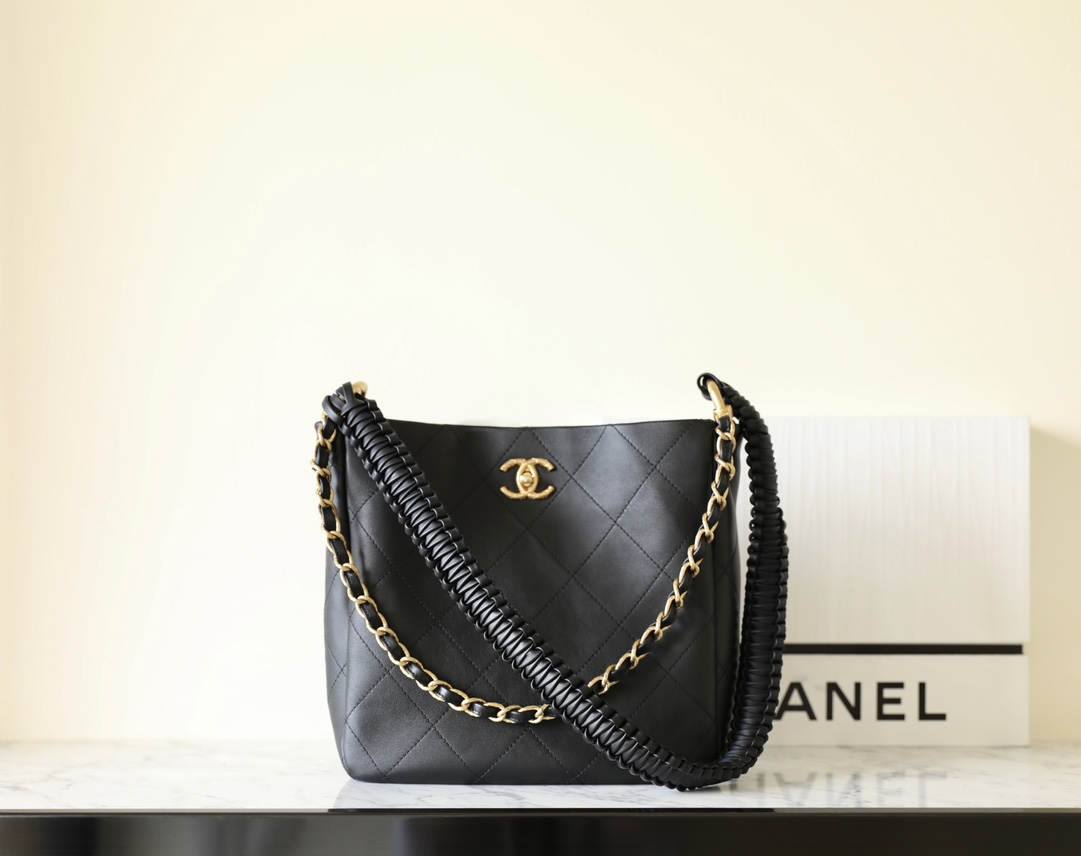 Ellebag’s 1:1 Replica of the Chanel 23A Handcrafted Hobo Bag: A Celebration of Retro Craftsmanship and Luxury(2025 May Updated)-Bästa kvalitet Fake Louis Vuitton Bag Online Store, Replica designer bag ru