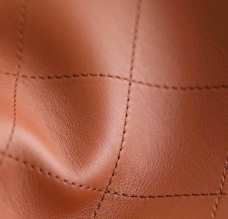 Ellebag’s 1:1 Replica of the Chanel 23A Handcrafted Hobo Bag: A Retro Masterpiece of Artisanal Craftsmanship(2025 May Updated)-Paras laatu väärennetty Louis Vuitton laukku verkkokauppa, replika suunnittelija laukku ru