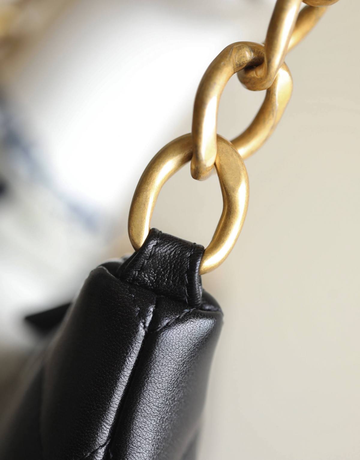 Ellebag’s 1:1 Replica of the Chanel 23A Hobo Bag: A Timeless Fusion of Retro Elegance and Modern Craftsmanship(2025 May Updated)-Paras laatu väärennetty Louis Vuitton laukku verkkokauppa, replika suunnittelija laukku ru