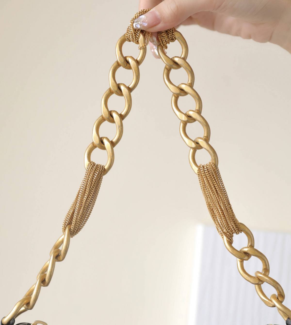 Ellebag’s 1:1 Replica of the Chanel 23A Hobo Bag: A Timeless Fusion of Retro Elegance and Modern Craftsmanship(2025 May Updated)-Paras laatu väärennetty Louis Vuitton laukku verkkokauppa, replika suunnittelija laukku ru