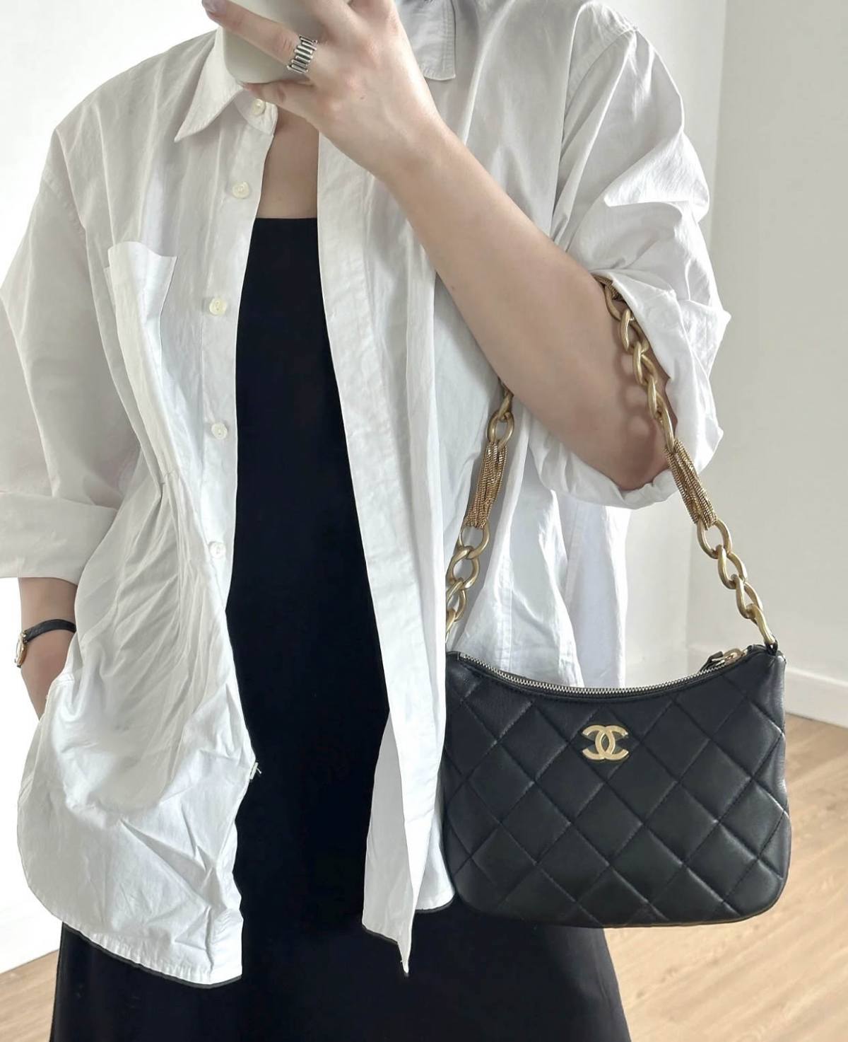 Ellebag’s 1:1 Replica of the Chanel 23A Hobo Bag: A Timeless Fusion of Retro Elegance and Modern Craftsmanship(2025 May Updated)-Paras laatu väärennetty Louis Vuitton laukku verkkokauppa, replika suunnittelija laukku ru
