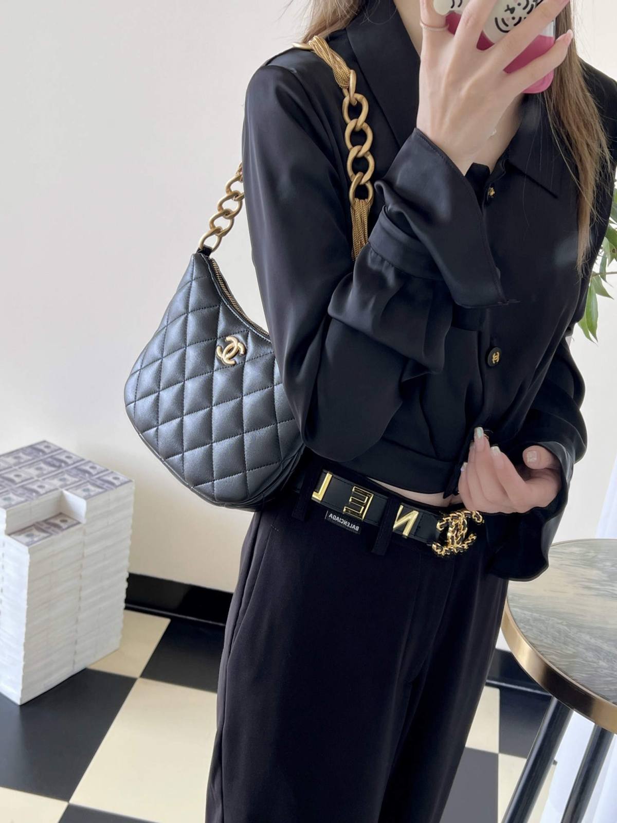 Ellebag’s 1:1 Replica of the Chanel 23A Hobo Bag: A Timeless Fusion of Retro Elegance and Modern Craftsmanship(2025 May Updated)-Paras laatu väärennetty Louis Vuitton laukku verkkokauppa, replika suunnittelija laukku ru
