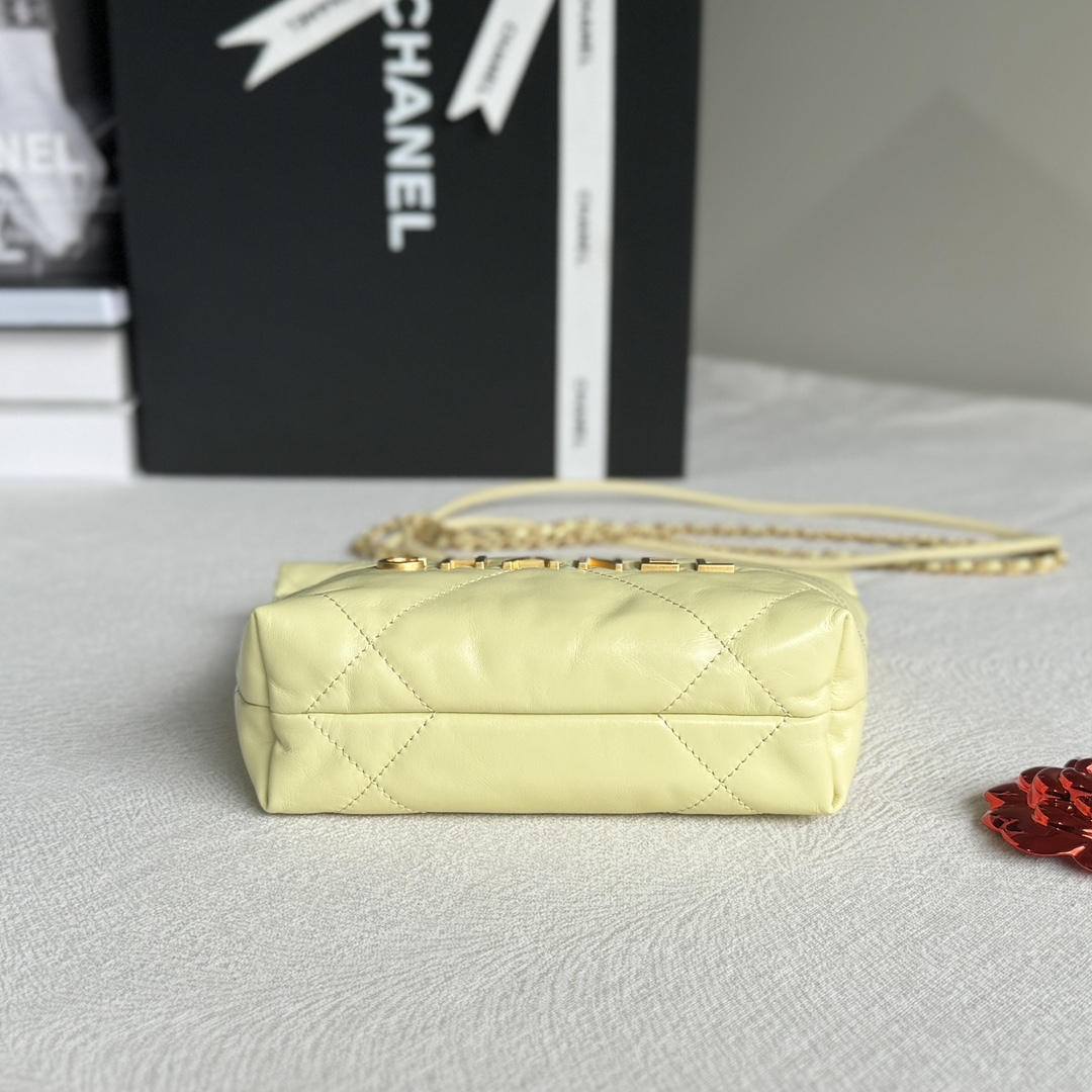 Ellebag’s 1:1 Replica of the Chanel 23S 22Mini Bag in “Chick Yellow”: A Masterpiece of Playful Elegance(2025 May Updated)-Best Quality adịgboroja Louis vuitton akpa Online Store, oyiri mmebe akpa ru