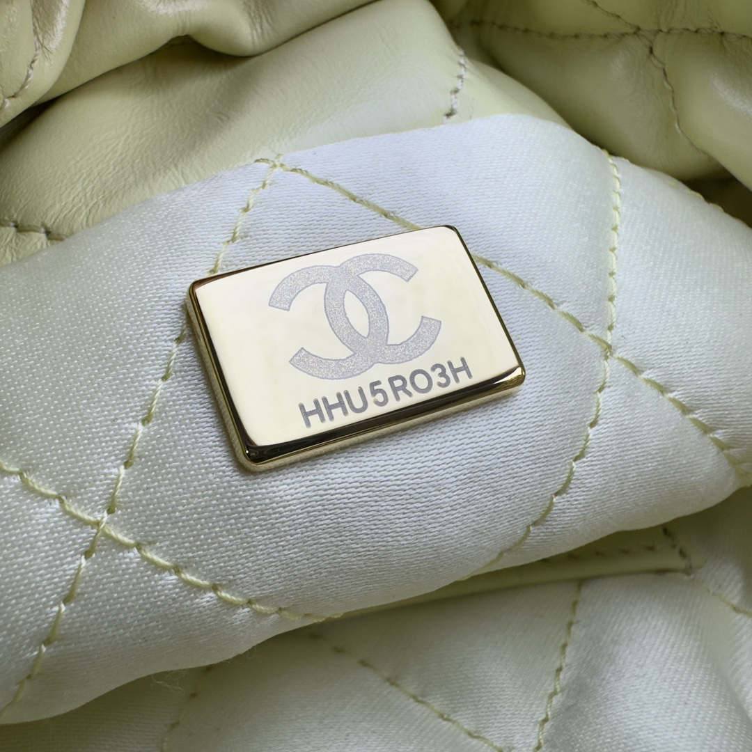 Ellebag’s 1:1 Replica of the Chanel 23S 22Mini Bag in “Chick Yellow”: A Masterpiece of Playful Elegance(2025 May Updated)-Best Quality adịgboroja Louis vuitton akpa Online Store, oyiri mmebe akpa ru