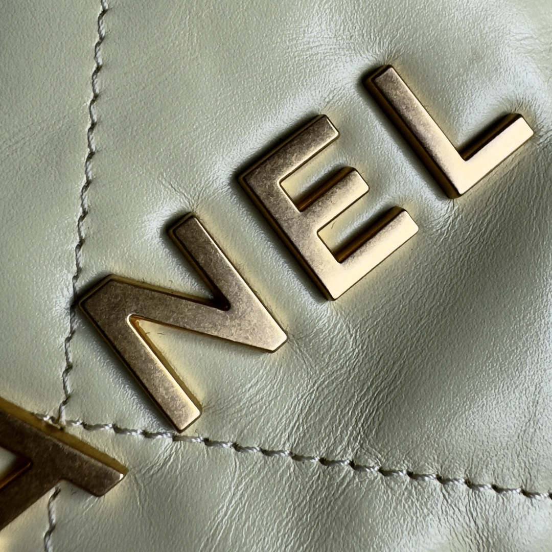 Ellebag’s 1:1 Replica of the Chanel 23S 22Mini Bag in “Chick Yellow”: A Masterpiece of Playful Elegance(2025 May Updated)-Best Quality adịgboroja Louis vuitton akpa Online Store, oyiri mmebe akpa ru