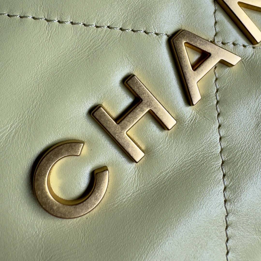 Ellebag’s 1:1 Replica of the Chanel 23S 22Mini Bag in “Chick Yellow”: A Masterpiece of Playful Elegance(2025 May Updated)-Best Quality adịgboroja Louis vuitton akpa Online Store, oyiri mmebe akpa ru