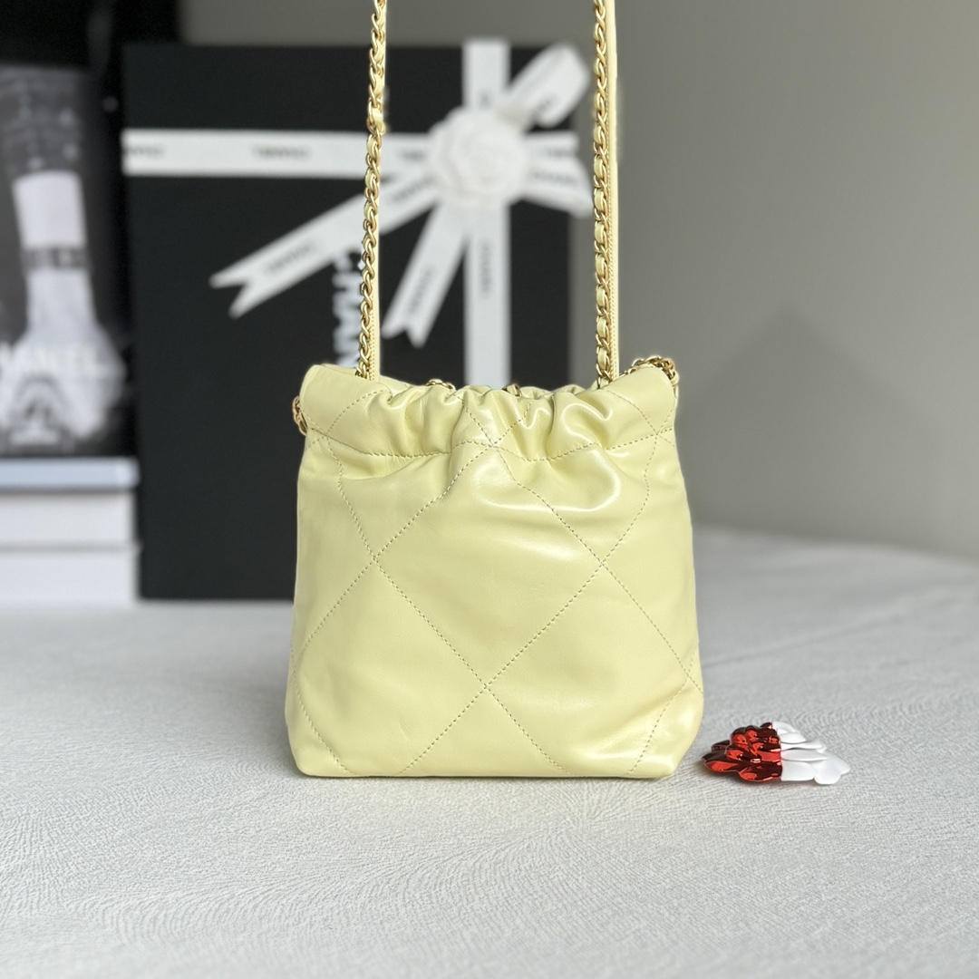 Ellebag’s 1:1 Replica of the Chanel 23S 22Mini Bag in “Chick Yellow”: A Masterpiece of Playful Elegance(2025 May Updated)-Best Quality adịgboroja Louis vuitton akpa Online Store, oyiri mmebe akpa ru